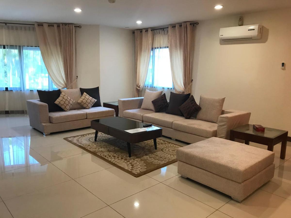 Rimbun Suites & Residences Bandar Seri Begawan Extérieur photo